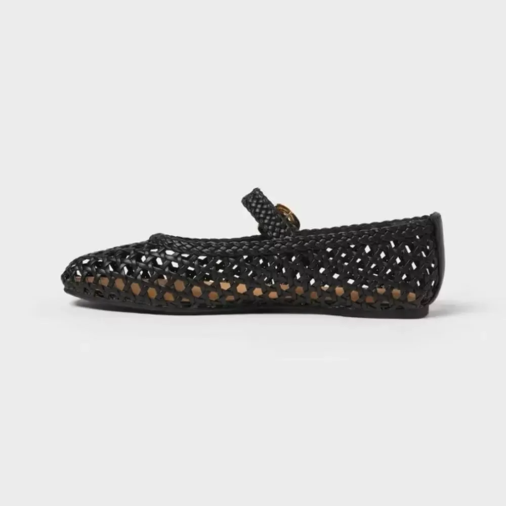 Women's Royce Mary Jane Shoes - Universal Thread - Matte Black